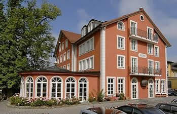 Hotel Koenigin Olga Ellwangen Exterior foto